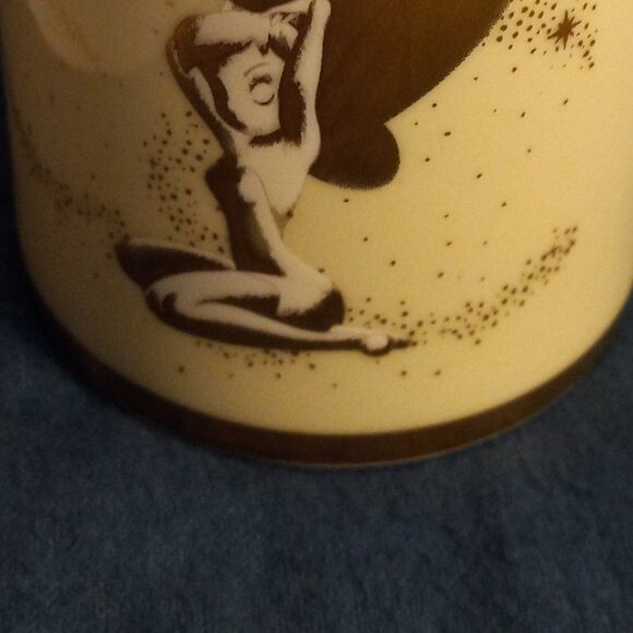 Tinkerbell in gold leaf mug Grandmacore kitsch cottagecore - Picture 3 of 5